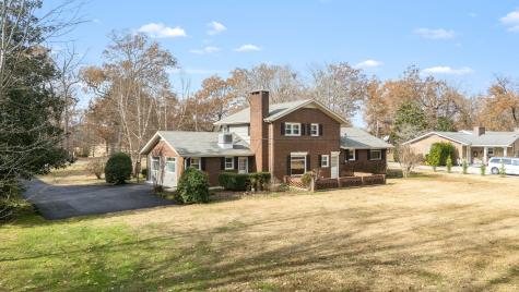 210 Lakewood Drive Tullahoma TN 37388