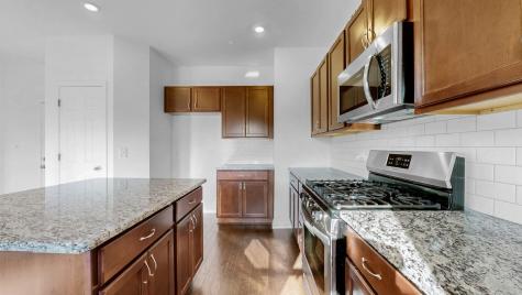 156 Hampshire Way White House TN 37188