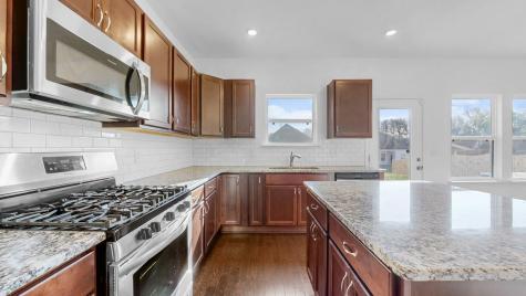 156 Hampshire Way White House TN 37188