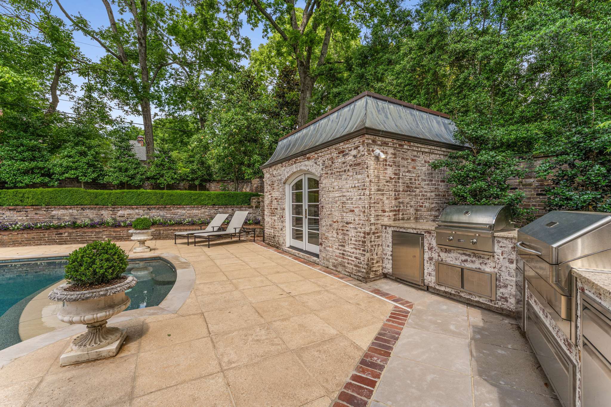 114 Clarendon Avenue Nashville TN 37205