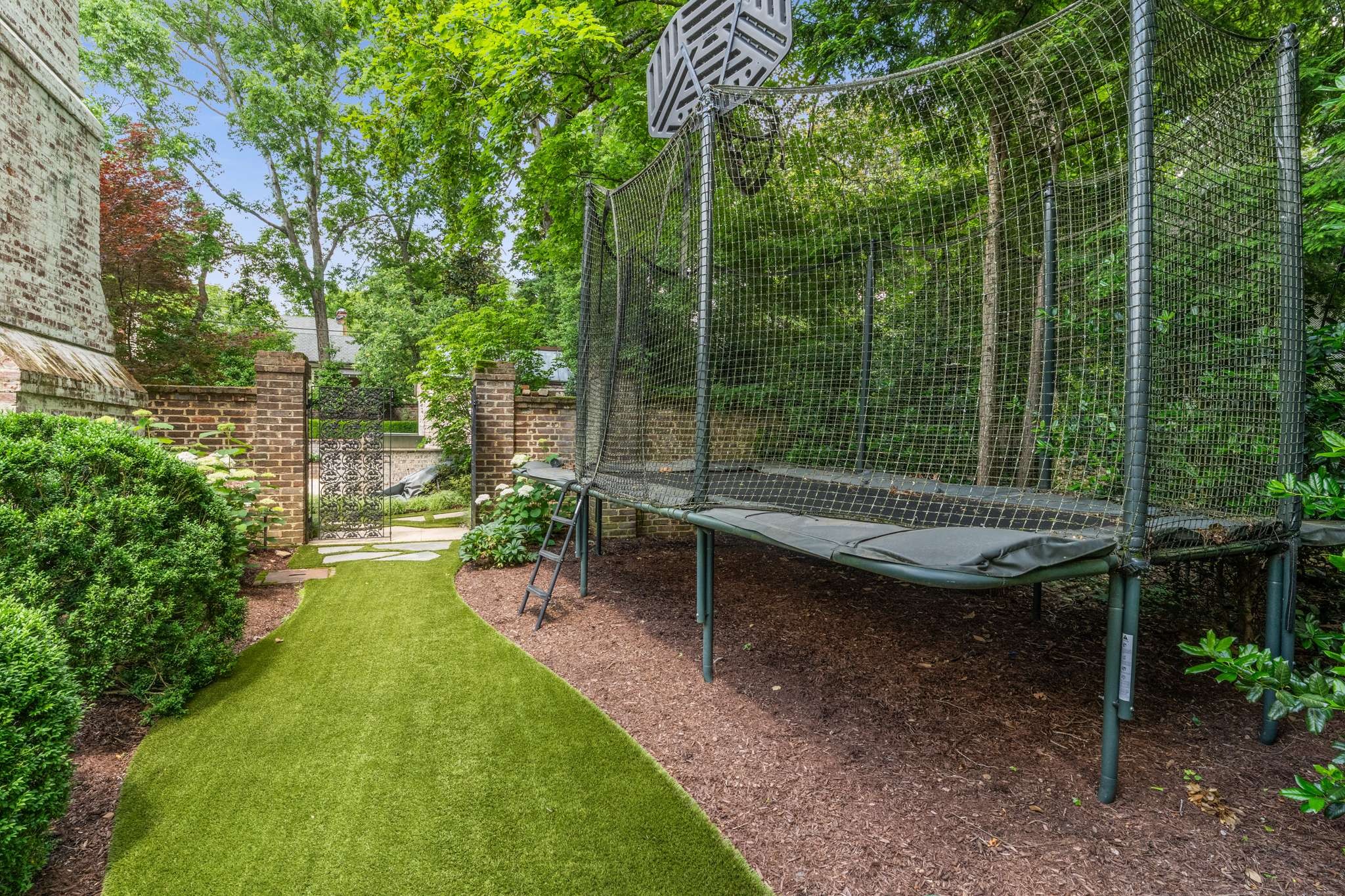 114 Clarendon Avenue Nashville TN 37205