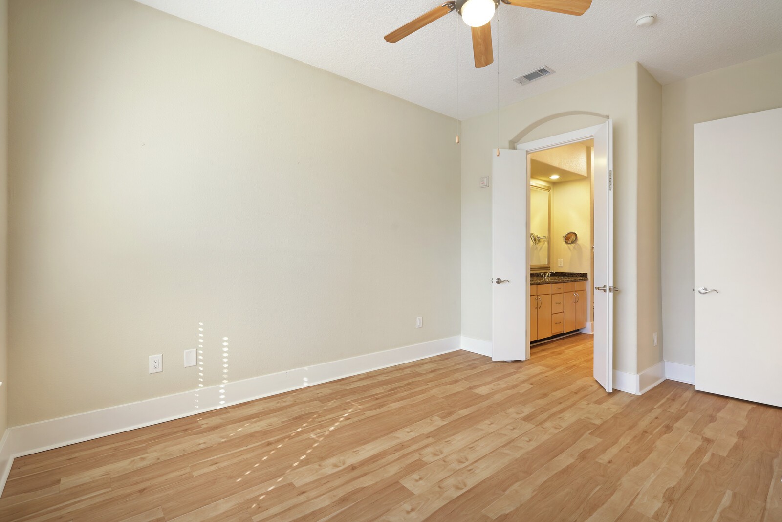 2600 Hillsboro Pike Nashville TN 37212