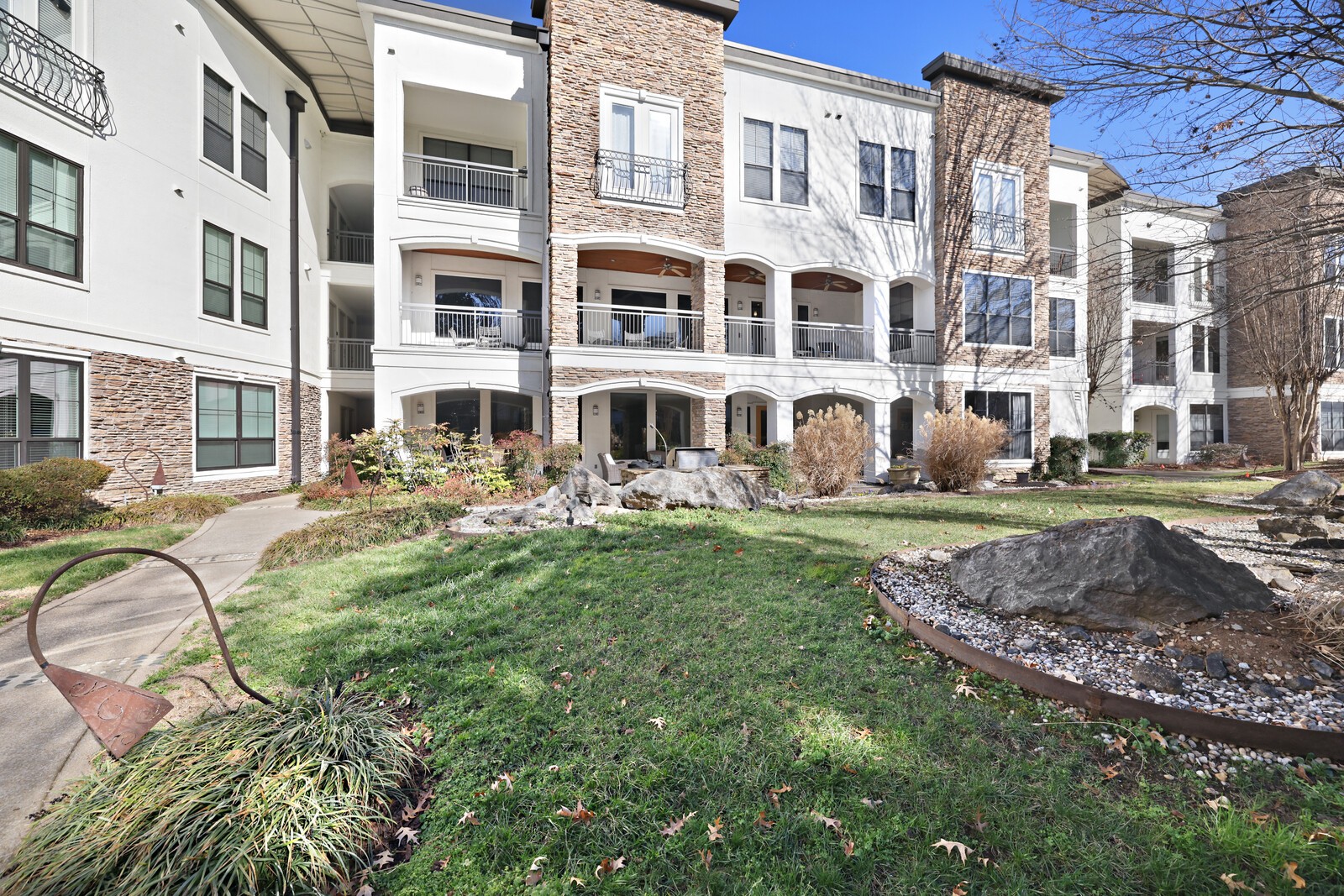 2600 Hillsboro Pike Nashville TN 37212