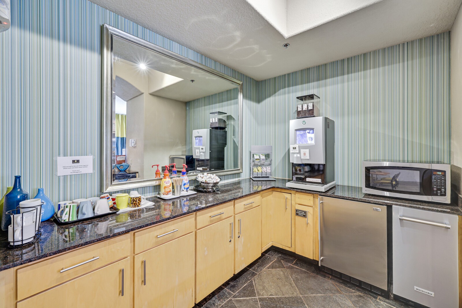2600 Hillsboro Pike Nashville TN 37212