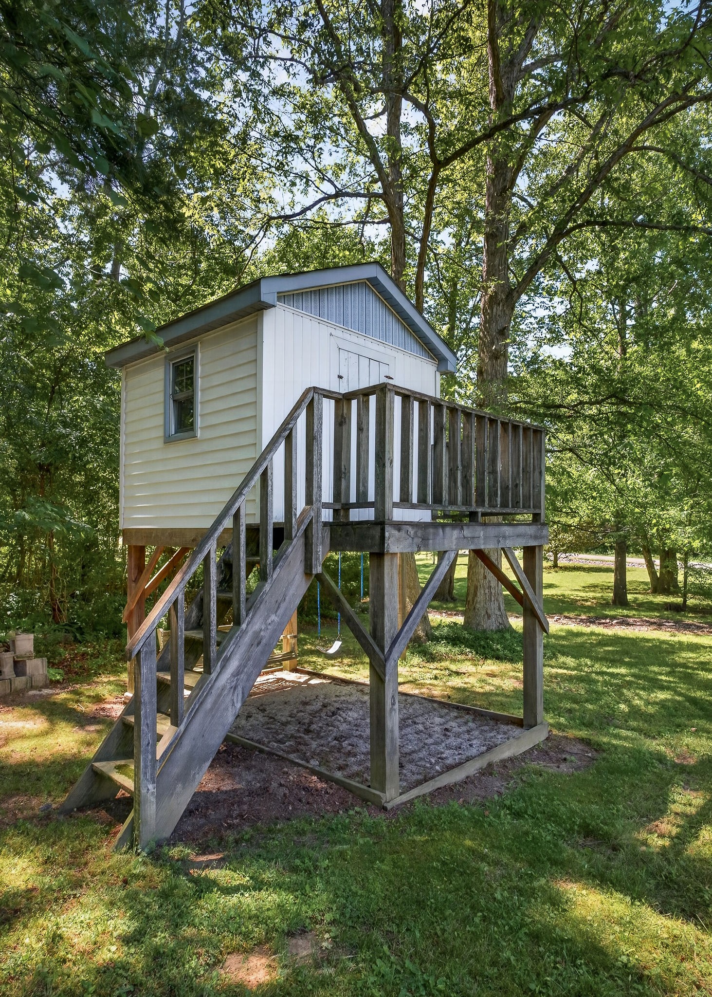 101 Big Rock Road Smithville TN 37166