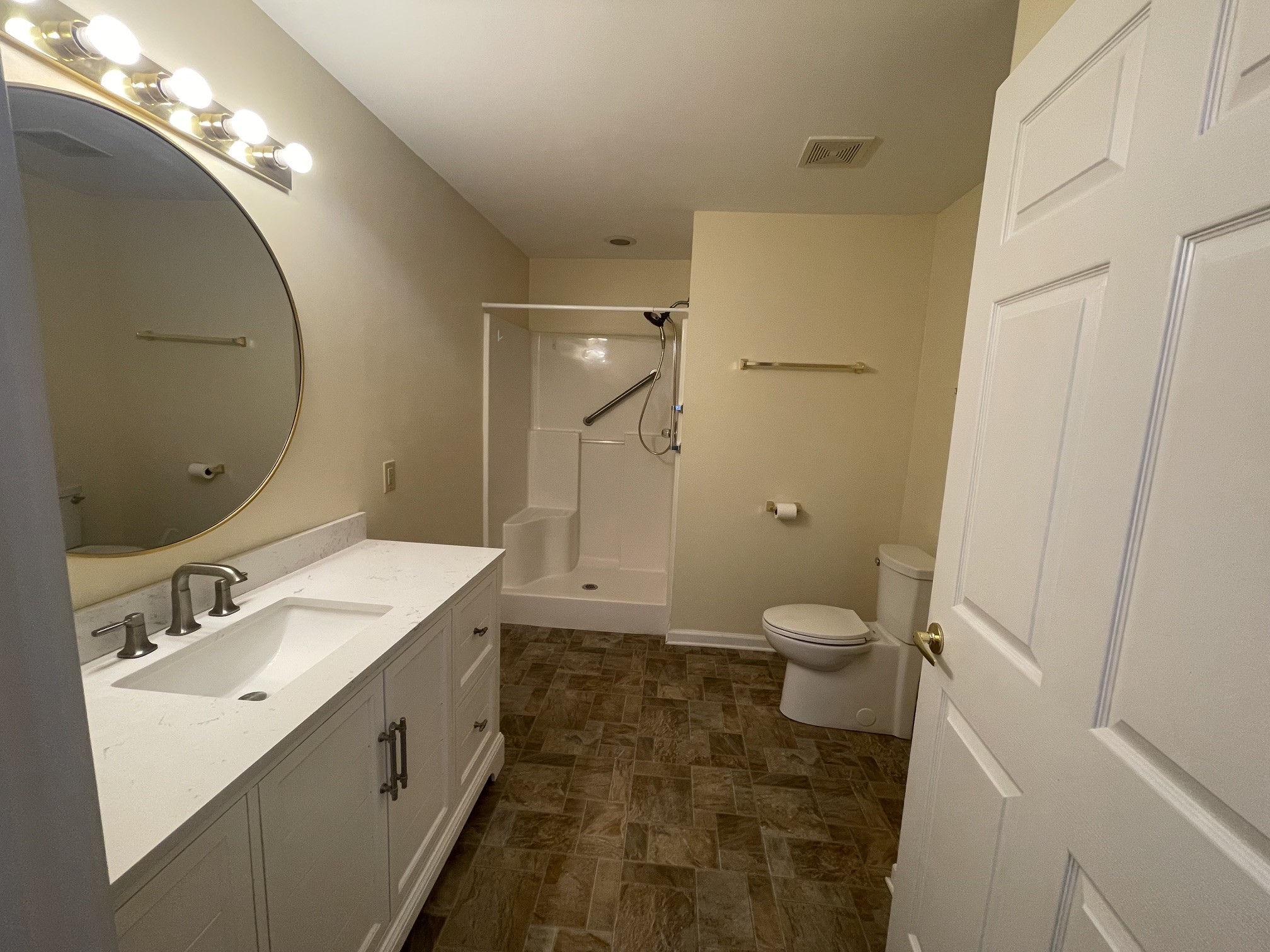 1301 Crofton Park Court Columbia TN 38401