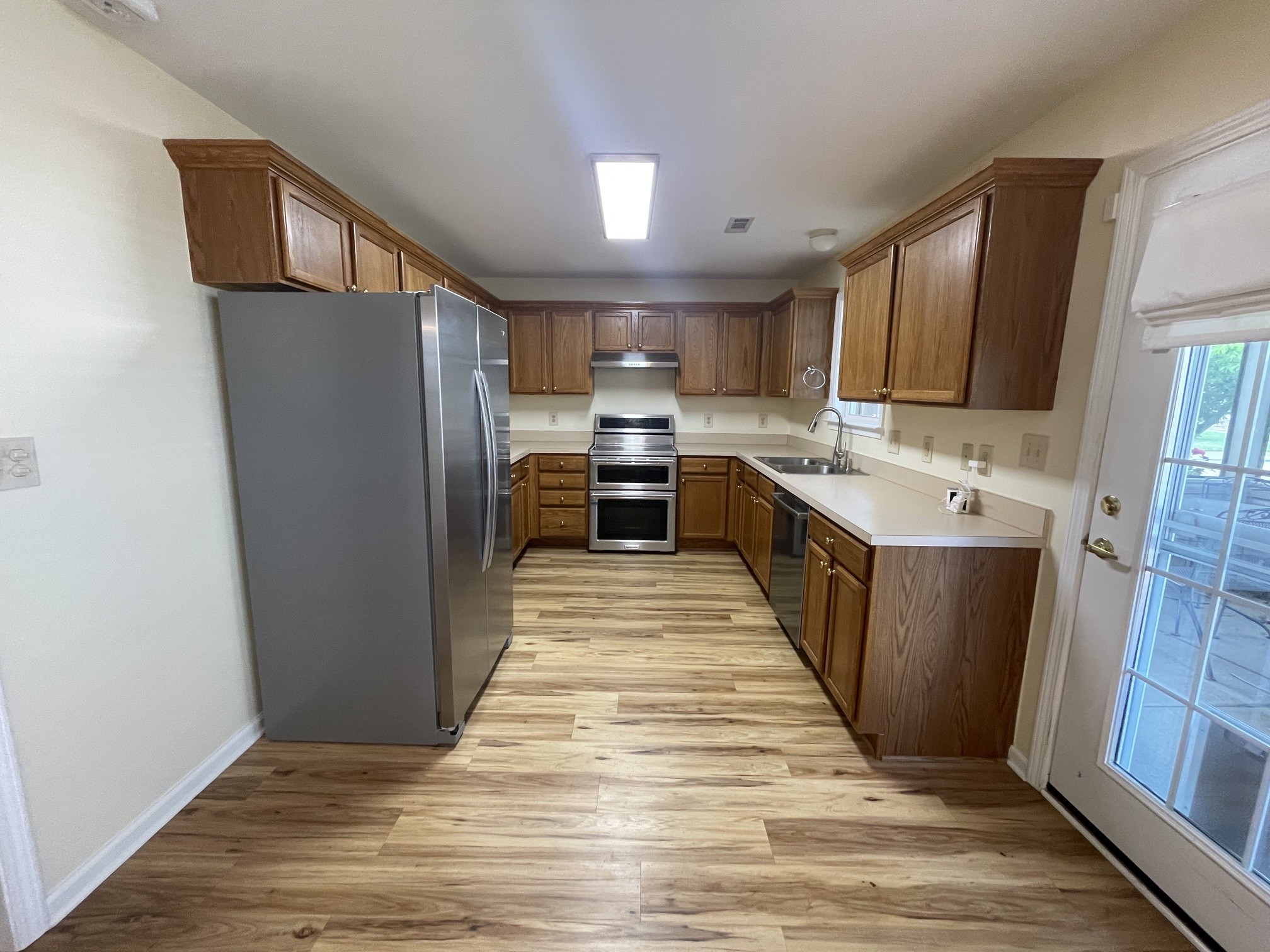 1301 Crofton Park Court Columbia TN 38401