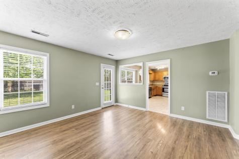 8003 Minehead Drive Smyrna TN 37167