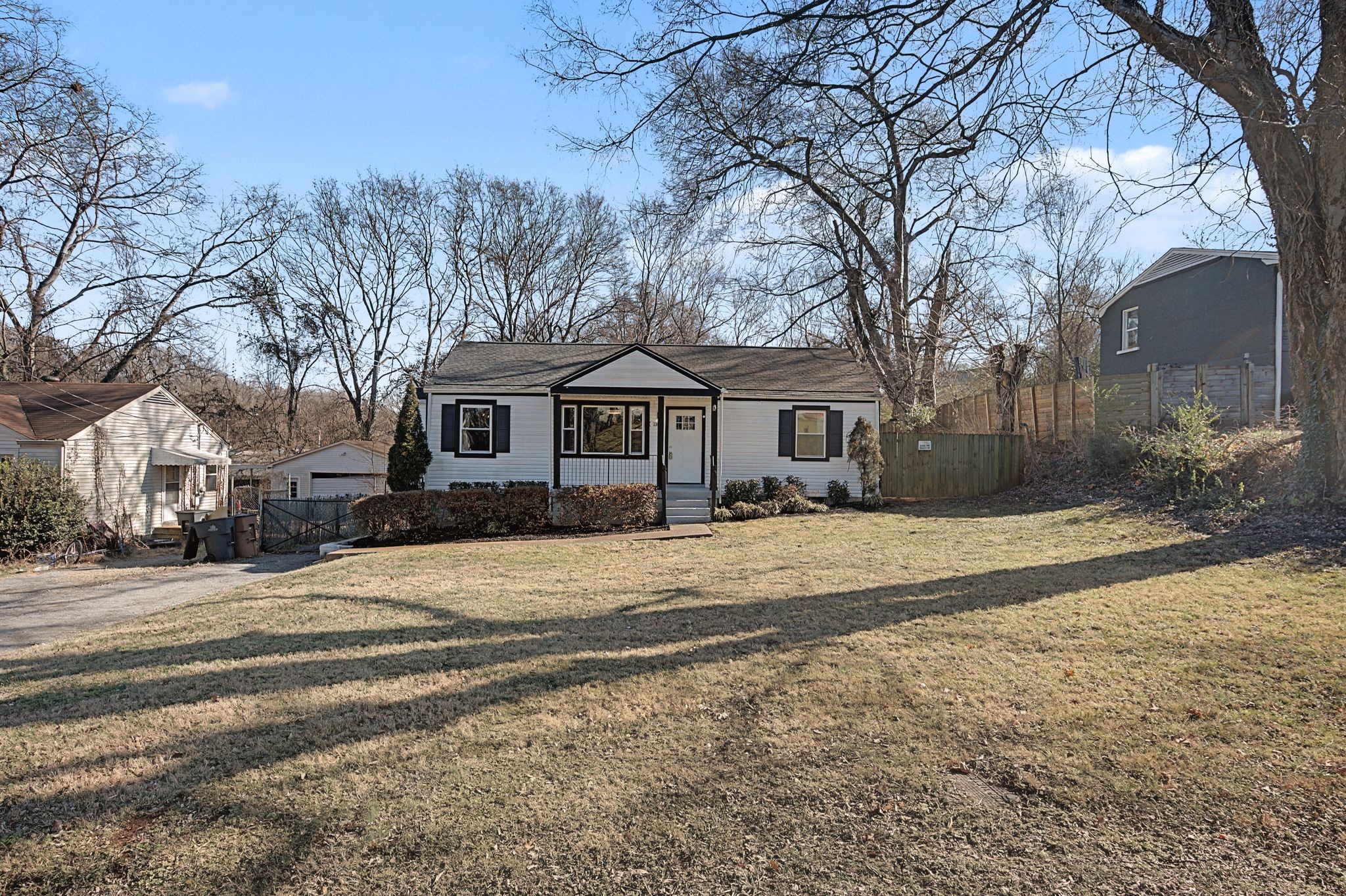 2204 Sandra Drive Nashville TN 37210