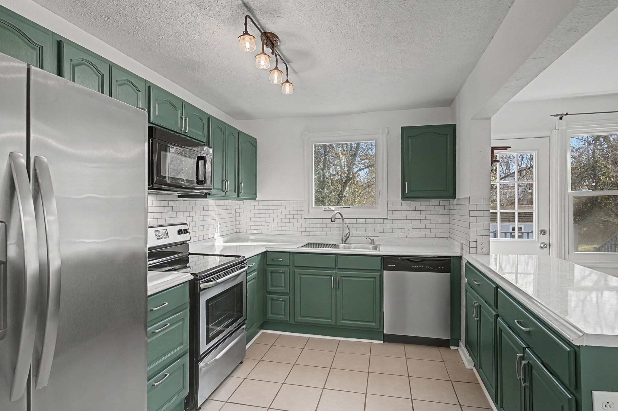 2204 Sandra Drive Nashville TN 37210