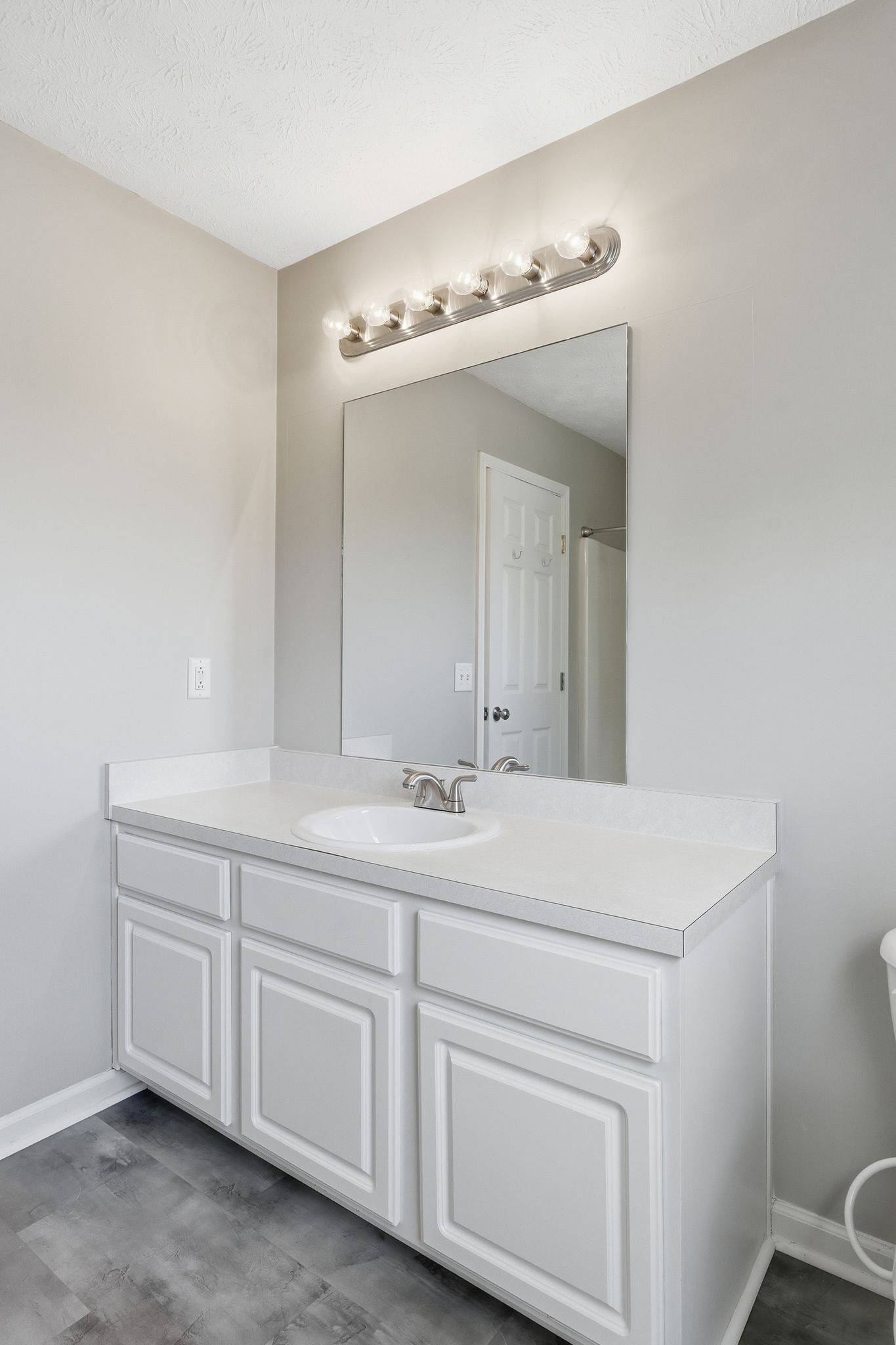 2212 Crescent Valley Lane Hermitage TN 37076