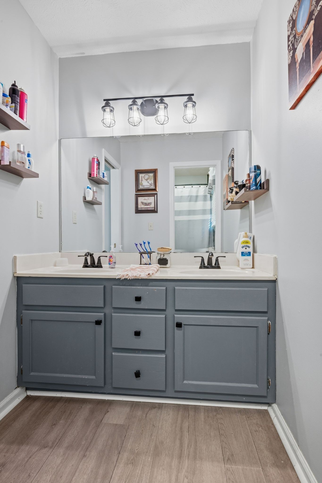 107 Valley Road Dickson TN 37055