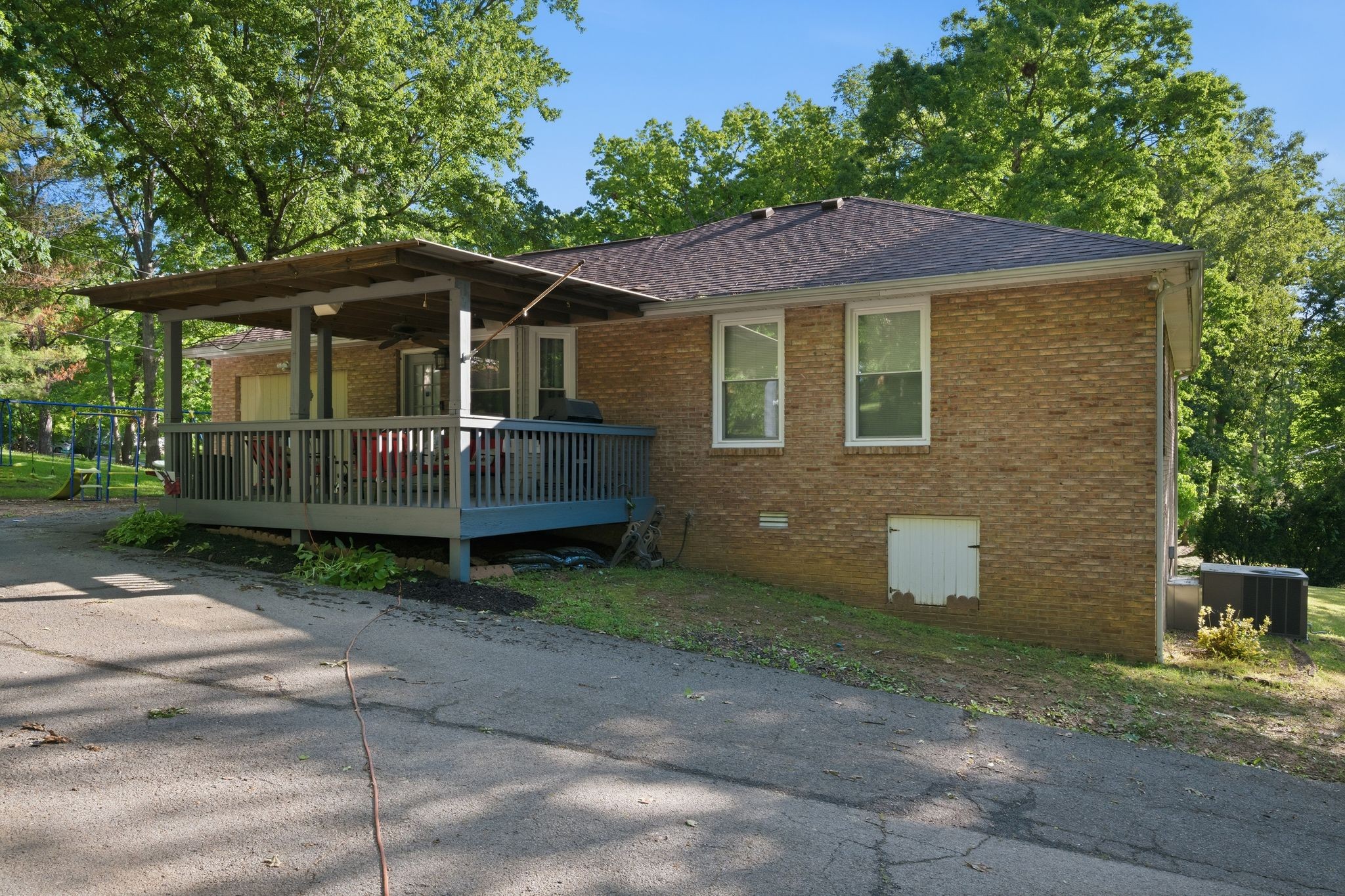 107 Valley Road Dickson TN 37055