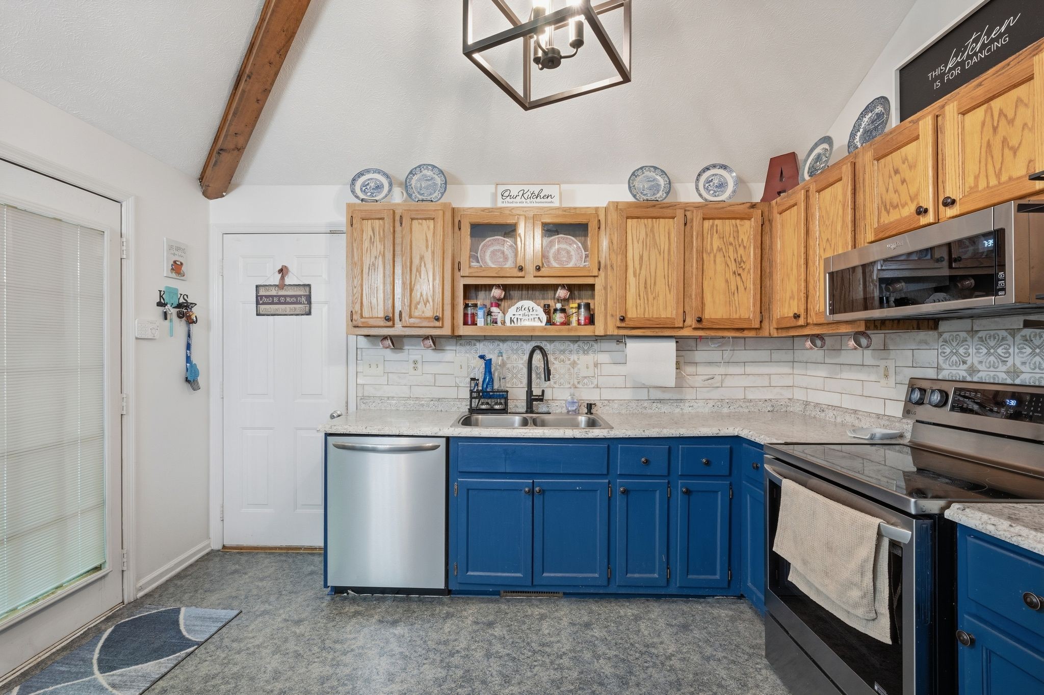 107 Valley Road Dickson TN 37055