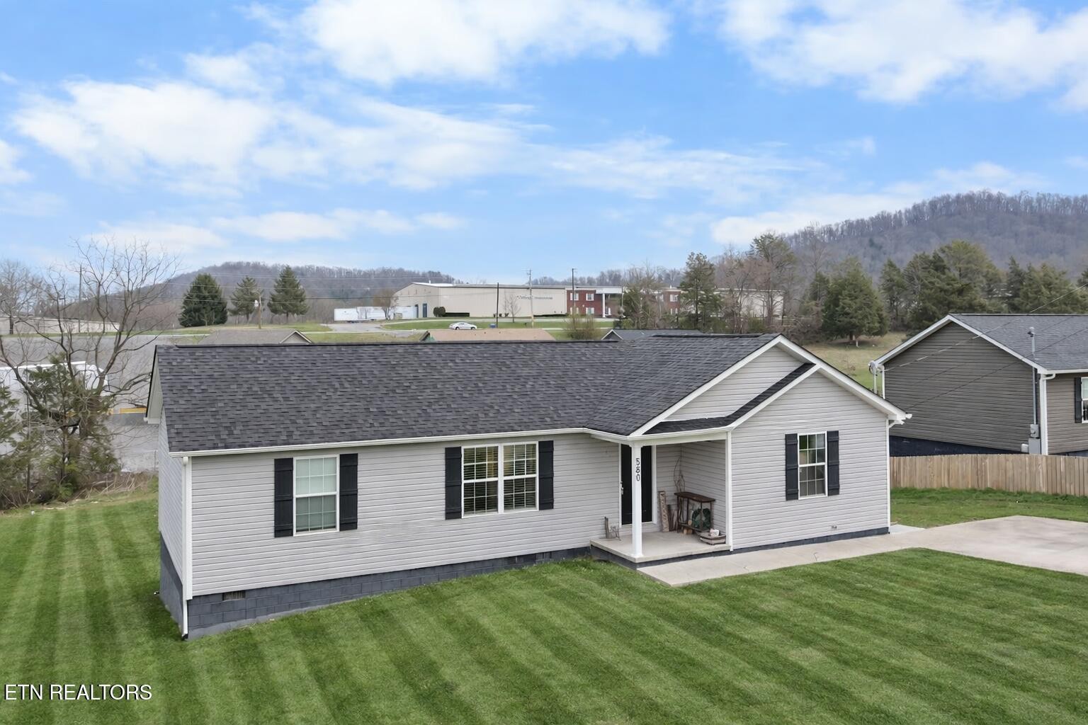 580 Monroe Road Maynardville TN 37807