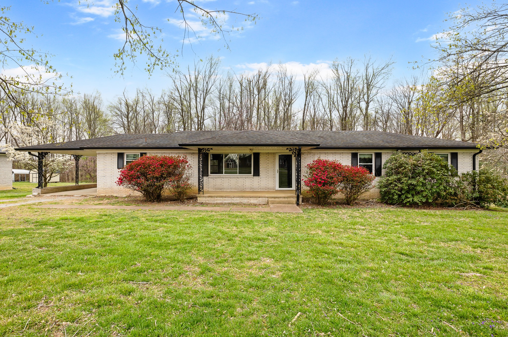 111 Cothron Drive Lafayette TN 37083