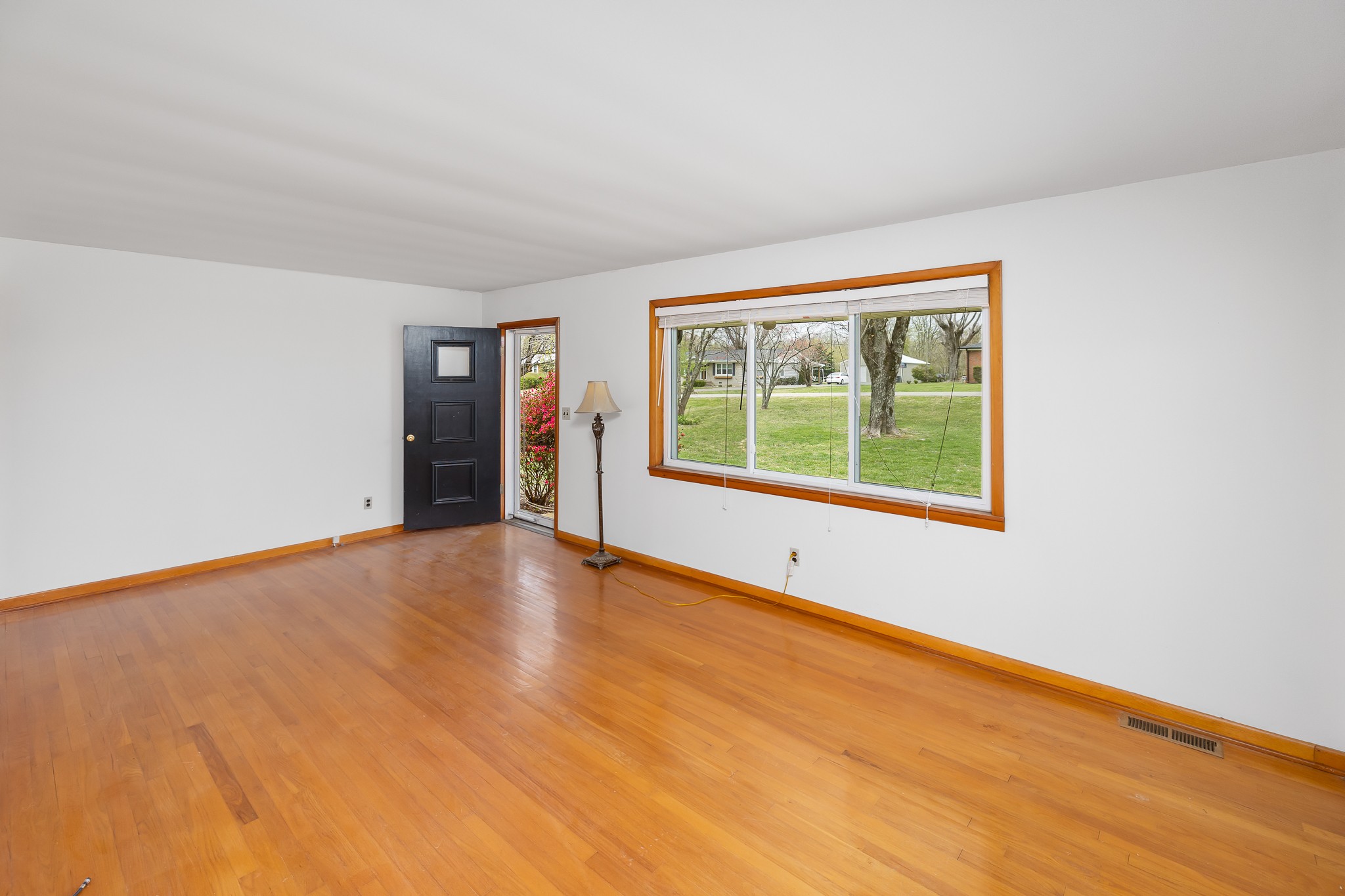 111 Cothron Drive Lafayette TN 37083
