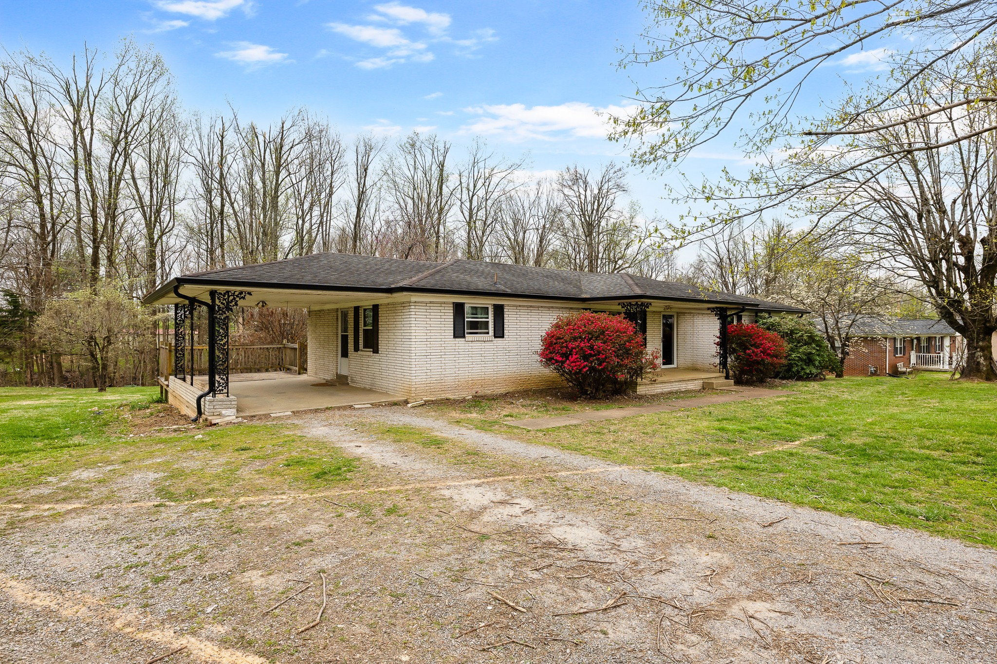 111 Cothron Drive Lafayette TN 37083