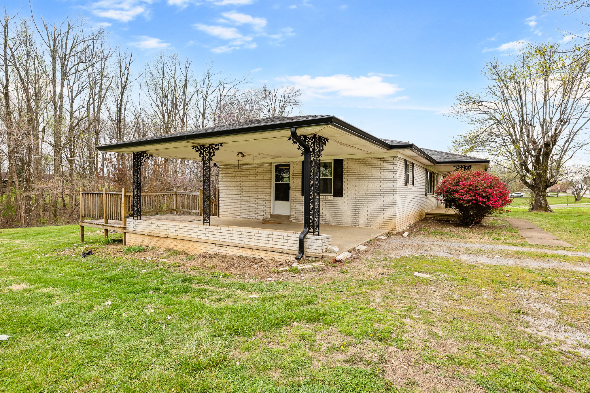 111 Cothron Drive Lafayette TN 37083