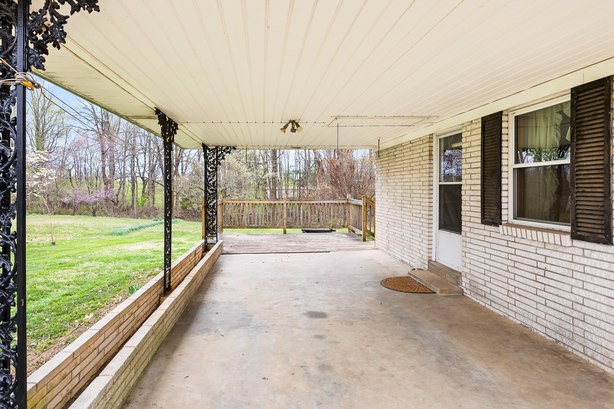 111 Cothron Drive Lafayette TN 37083
