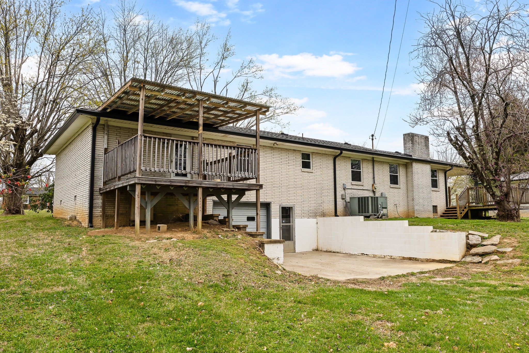 111 Cothron Drive Lafayette TN 37083