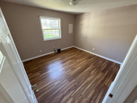 409 E Moore Street Tullahoma TN 37388