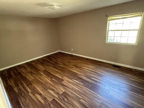 409 E Moore Street Tullahoma TN 37388