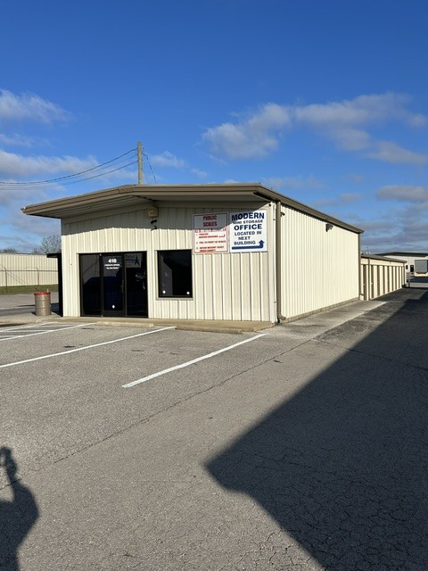 418 Tiny Town Road Clarksville TN 37042
