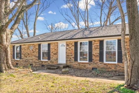 214 Cunningham Lane Clarksville TN 37042