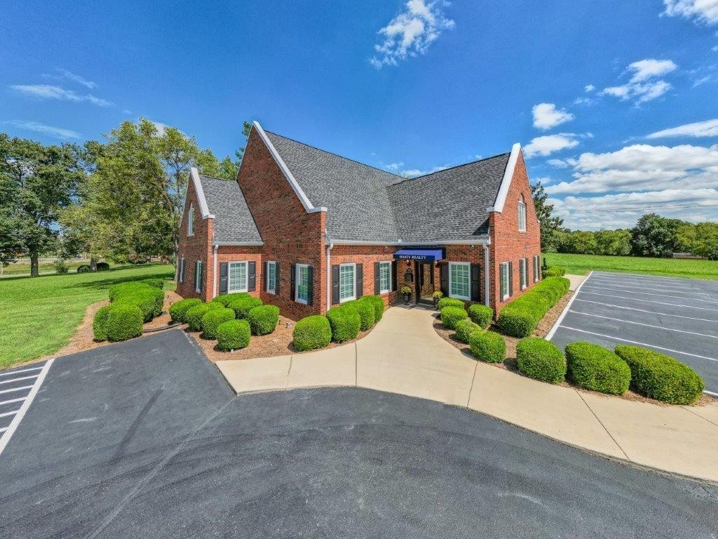 1404 North Main Street Shelbyville TN 37160