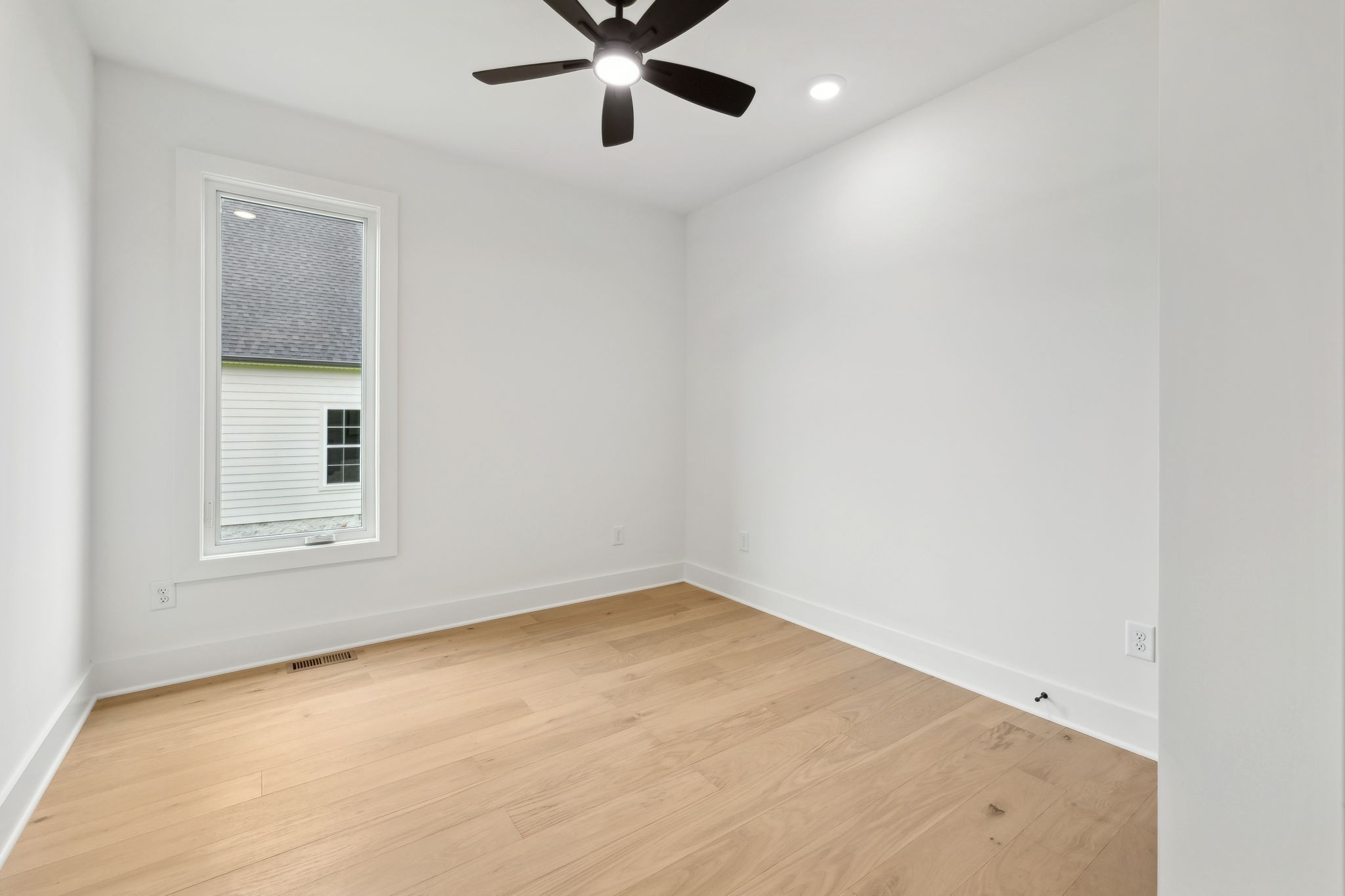 811 Oconnor Street Smithville TN 37166