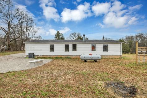 830 Calls Road Estill Springs TN 37330