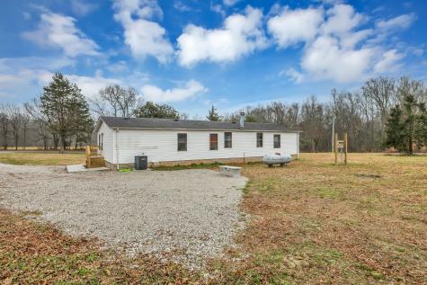 830 Calls Road Estill Springs TN 37330