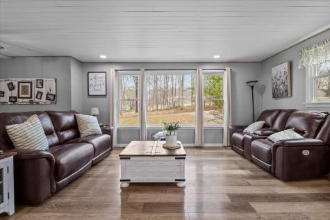 105 Clearwater Drive Tennessee Ridge TN 37178