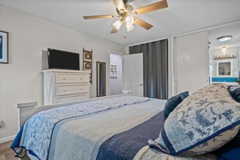 105 Clearwater Drive Tennessee Ridge TN 37178