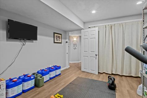 105 Clearwater Drive Tennessee Ridge TN 37178