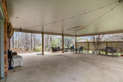 105 Clearwater Drive Tennessee Ridge TN 37178
