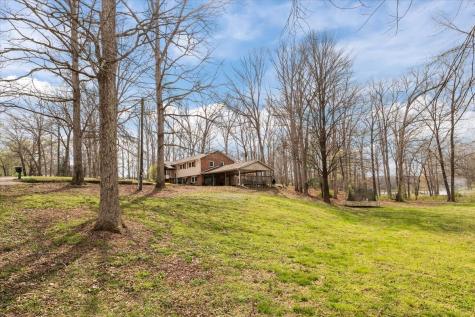 105 Clearwater Drive Tennessee Ridge TN 37178