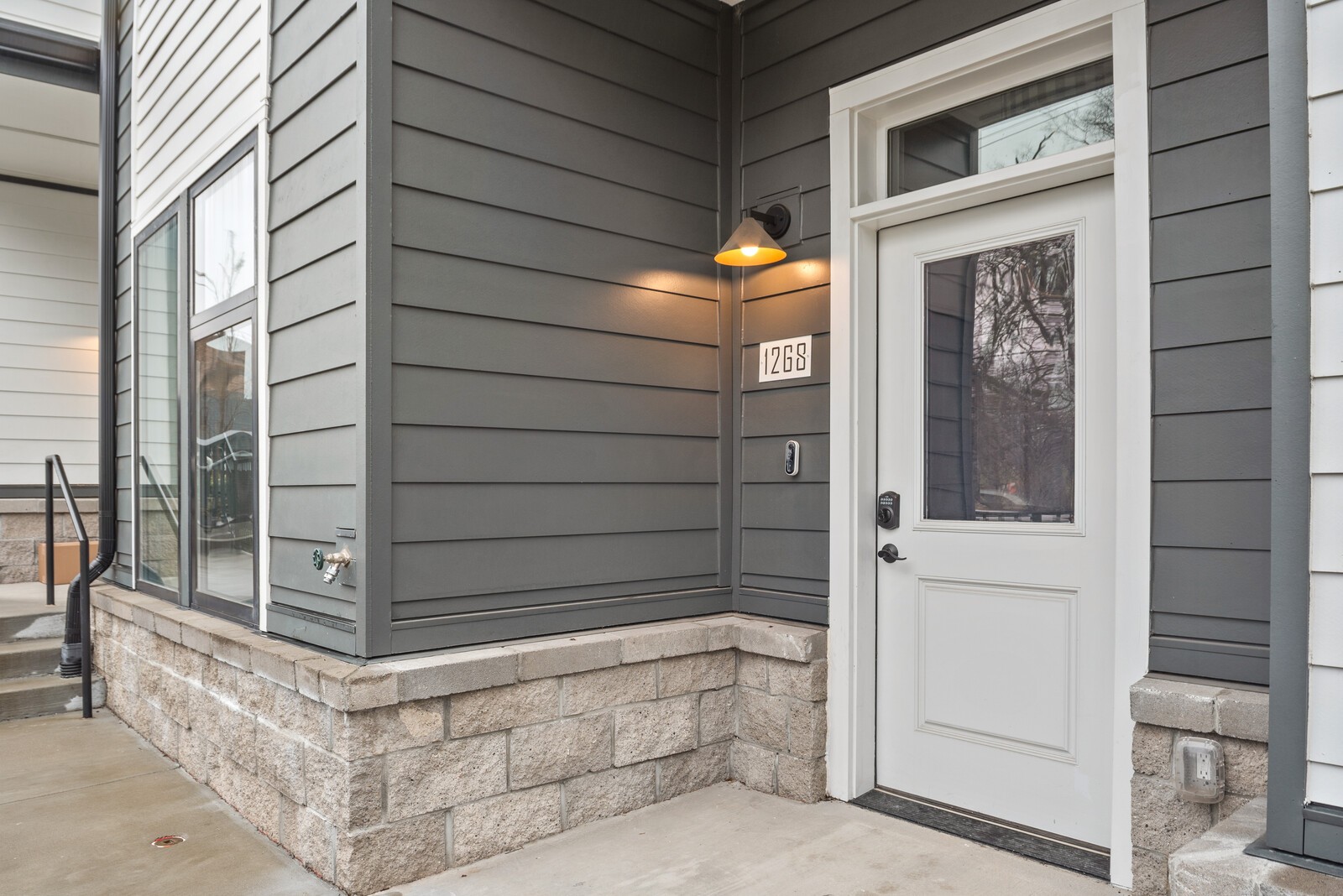 1268 3rd Ave, S Nashville TN 37210
