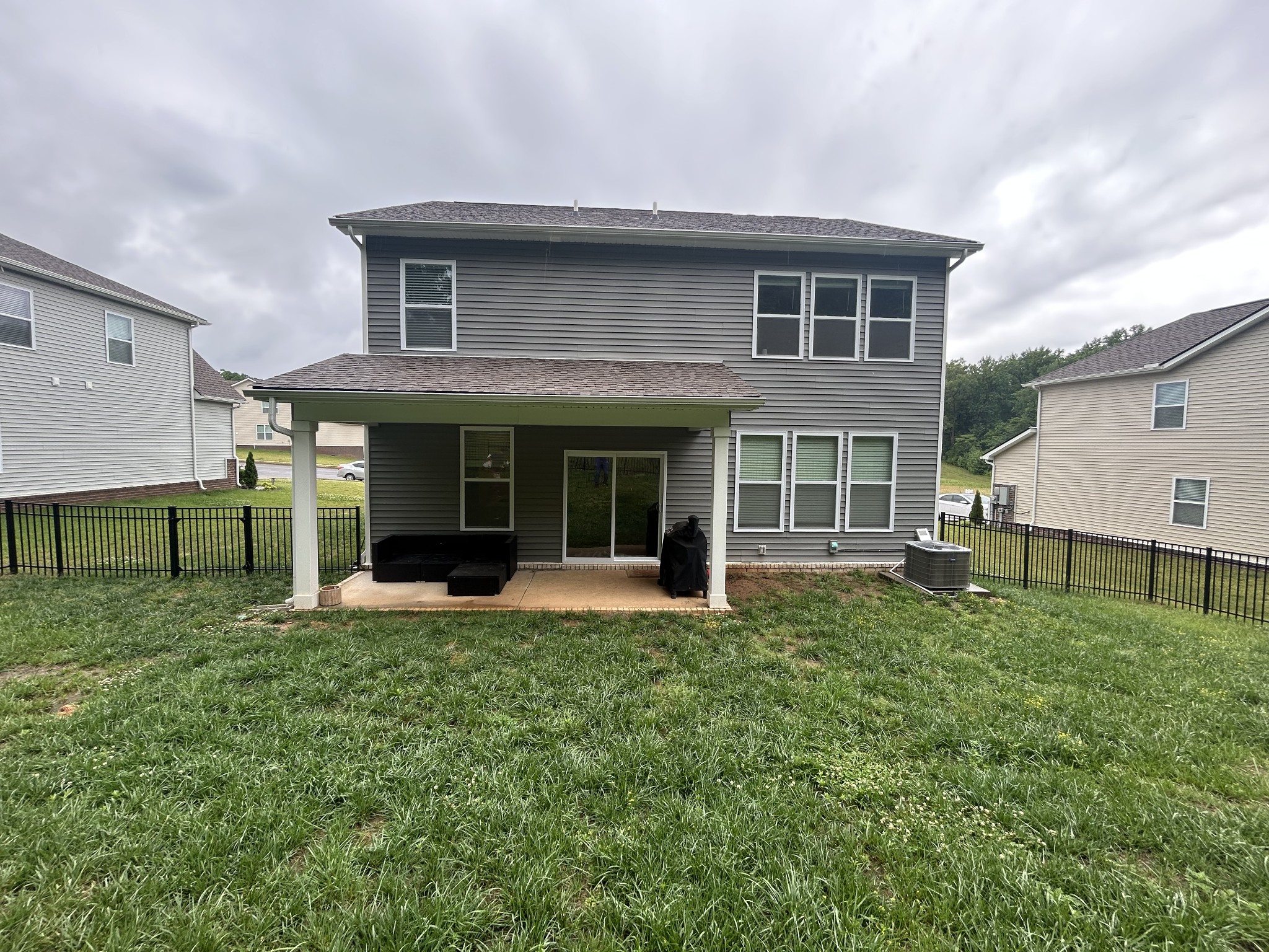 1055 Ross Farms Boulevard Clarksville TN 37043
