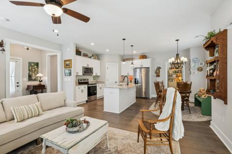 26 Sycamore Rdg, W Burns TN 37029