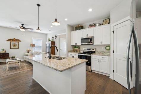 26 Sycamore Rdg, W Burns TN 37029