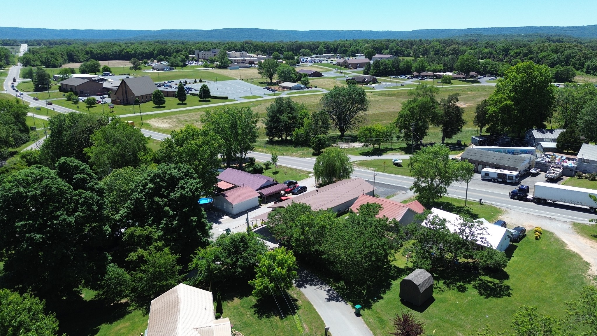 1075 S College Street Winchester TN 37398
