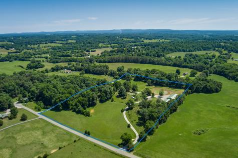 1864 Liberty Road Sparta TN 38583