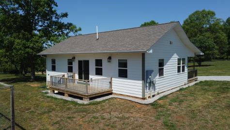 1864 Liberty Road Sparta TN 38583