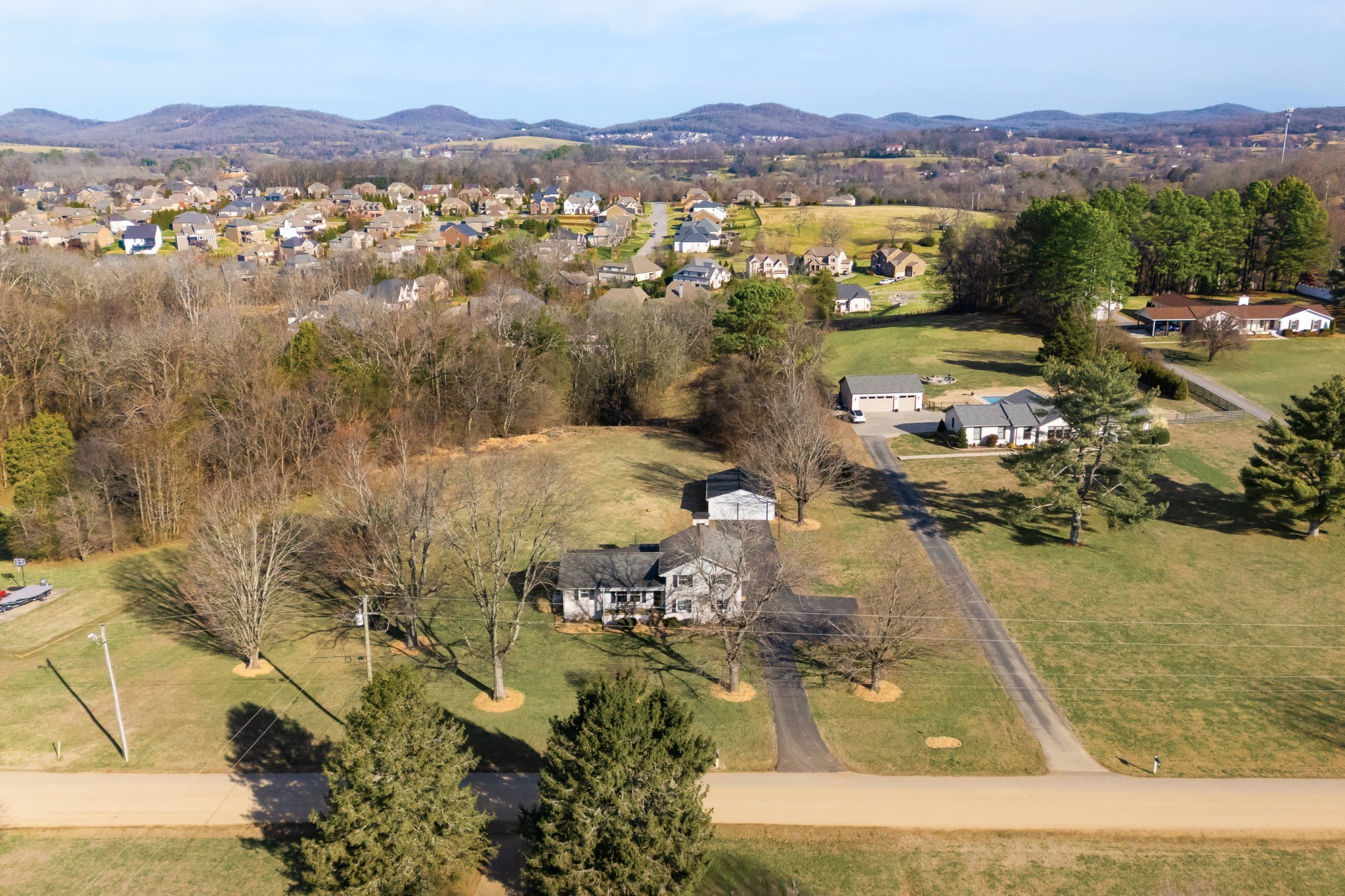9576 Mullens Road Arrington TN 37014