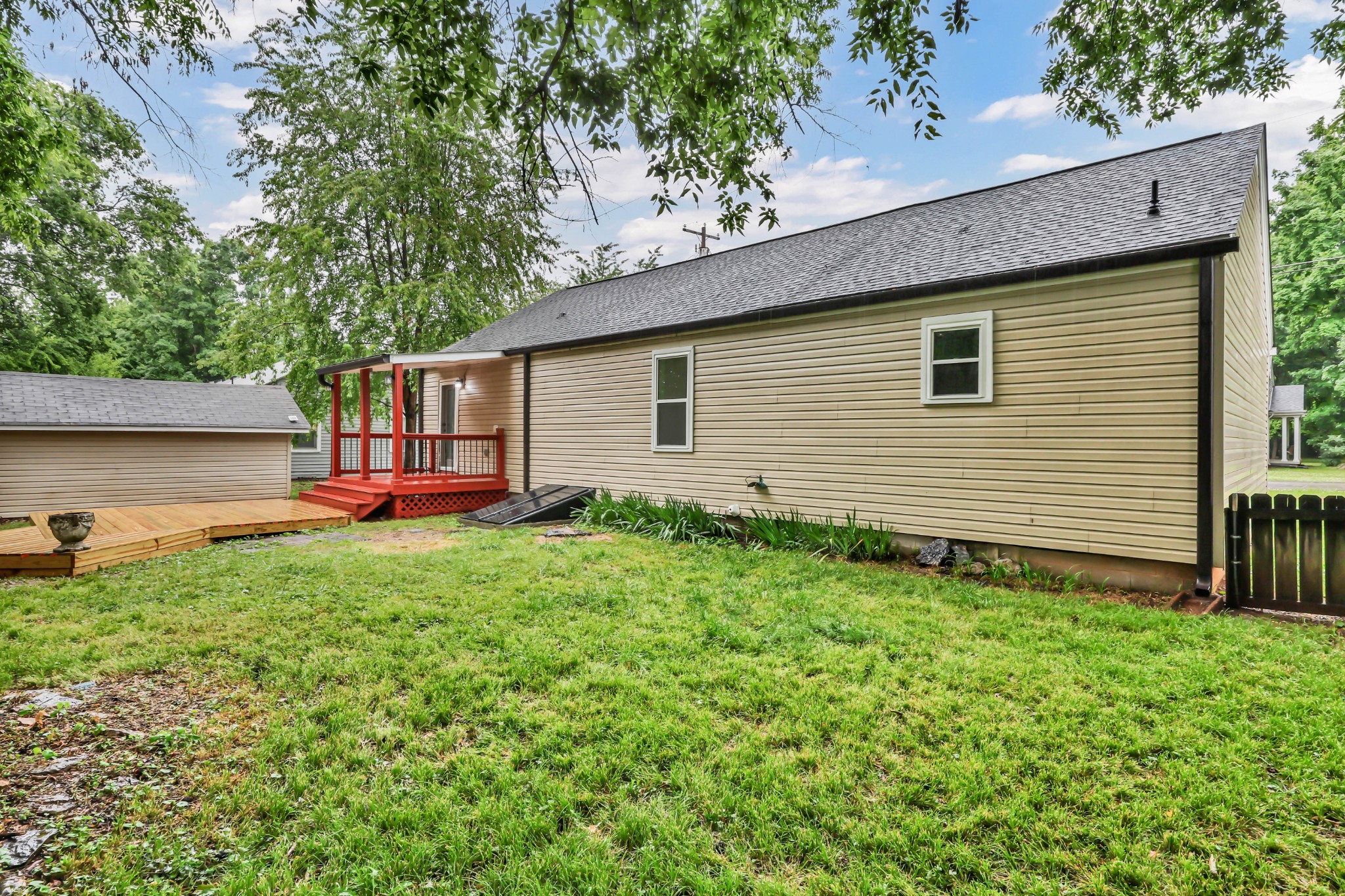 110 E Mcknight Drive Murfreesboro TN 37130