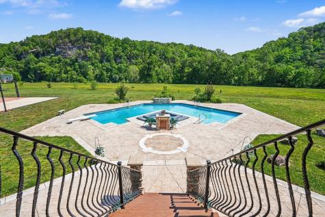 7699 N County Line Road Fairview TN 37062