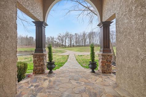 7699 N County Line Road Fairview TN 37062