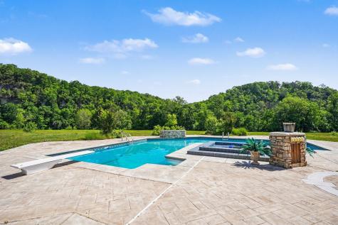 7699 N County Line Road Fairview TN 37062